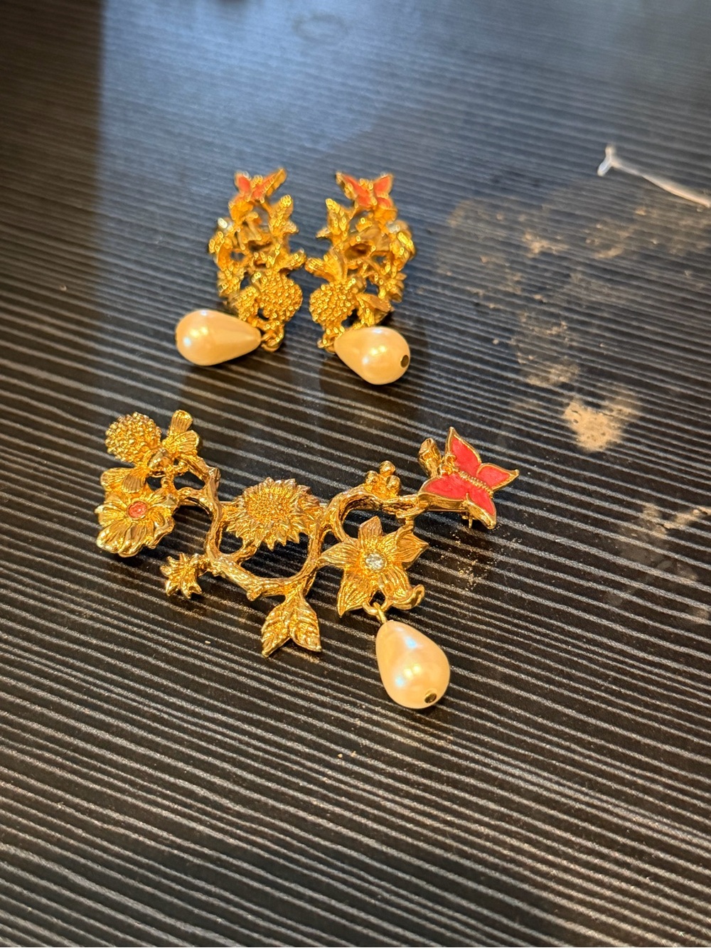 Vintage Floral Butterfly Brooch & Earrings Set with Pearl Drops